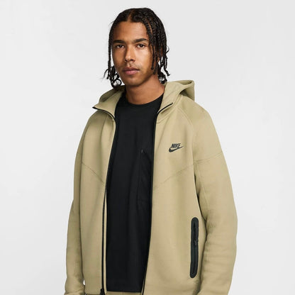 Nike Tech Fleece- Neutral Olive